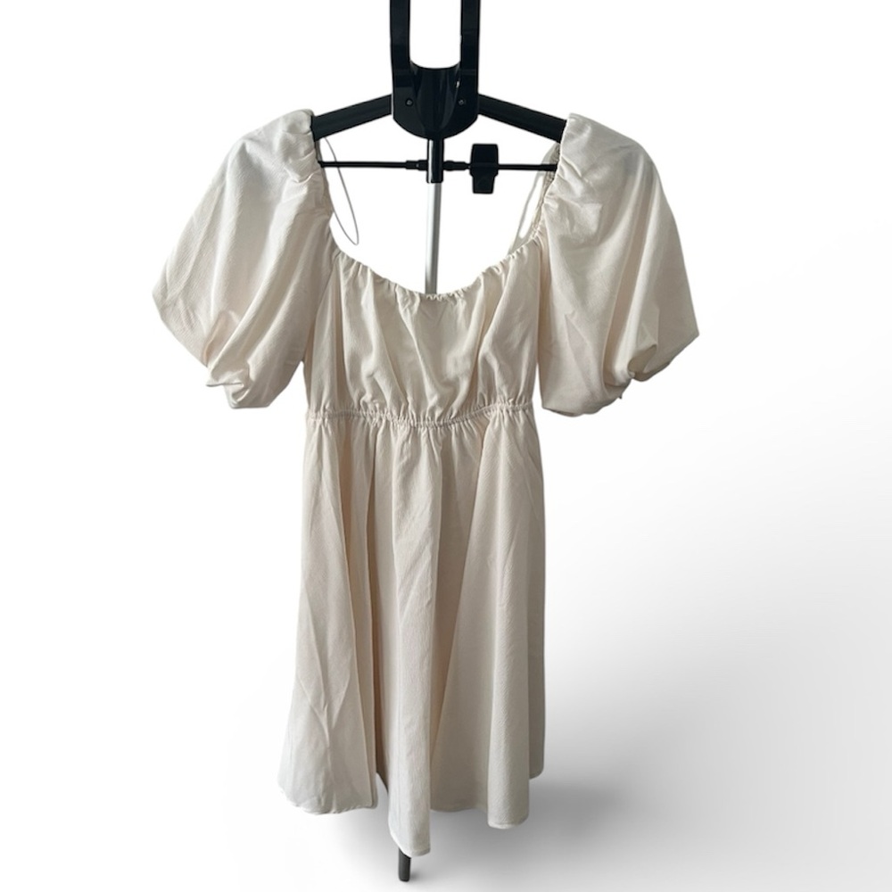 All in Favor Puff Sleeve Babydoll Minidress in Cream NWT - Picture 10 of 11